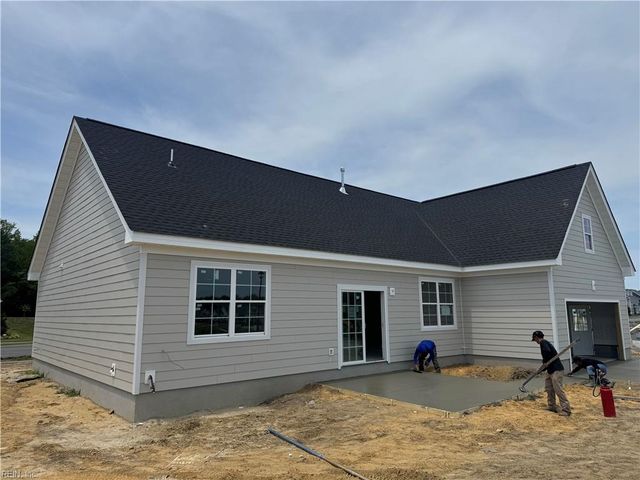 2207 Hampton Roads PW, Chesapeake, VA 23321