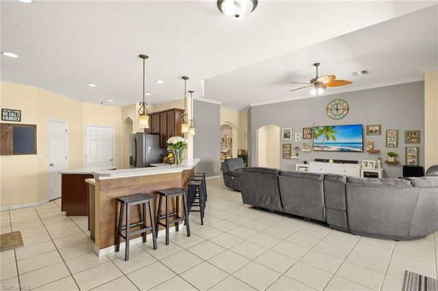 2115 Grove DR, Naples, FL 34120