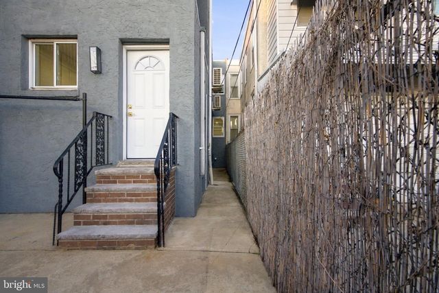 2502 E CLEARFIELD ST, Philadelphia, PA 19134