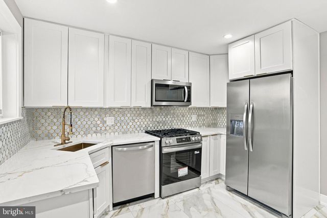 2502 E CLEARFIELD ST, Philadelphia, PA 19134