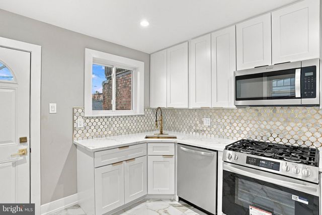 2502 E CLEARFIELD ST, Philadelphia, PA 19134