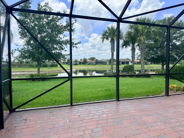 5131 Kipper Way, Vero Beach, FL 32967