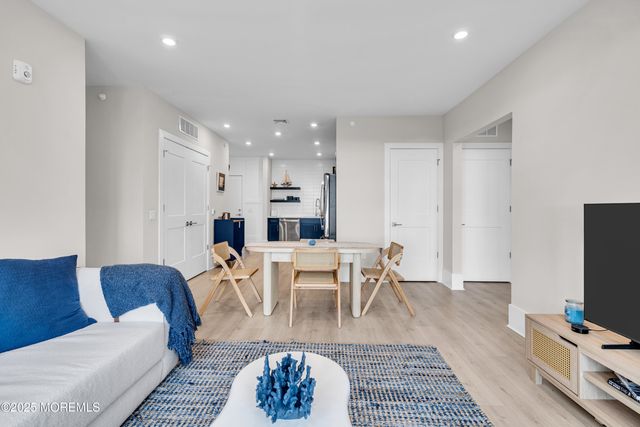 218 3rd Avenue 304, Asbury Park, NJ 07712