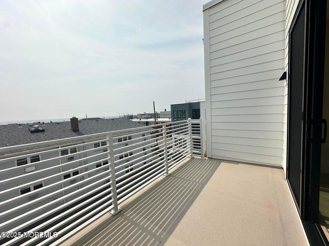 218 3rd Avenue 304, Asbury Park, NJ 07712