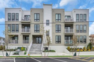 218 3rd Avenue 304, Asbury Park, NJ 07712