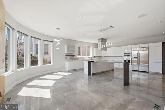 6600 RESERVES HILL CT, Annandale, VA 22003