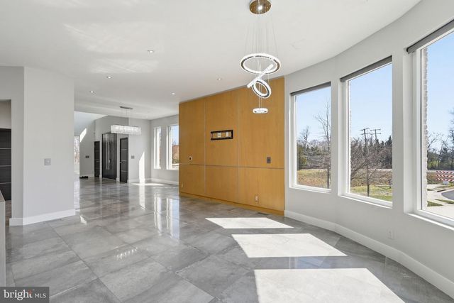 6600 RESERVES HILL CT, Annandale, VA 22003