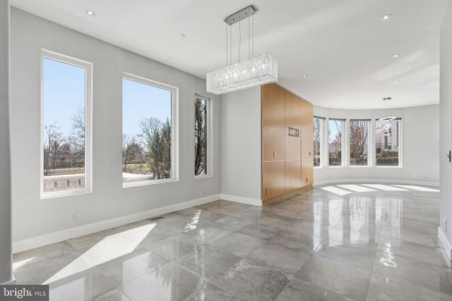 6600 RESERVES HILL CT, Annandale, VA 22003
