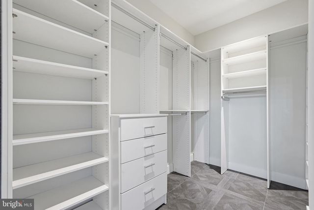 6600 RESERVES HILL CT, Annandale, VA 22003