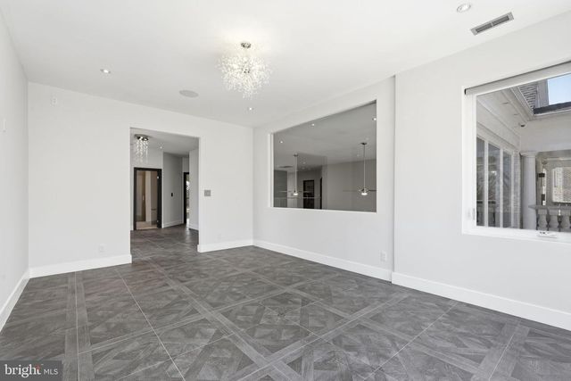 6600 RESERVES HILL CT, Annandale, VA 22003