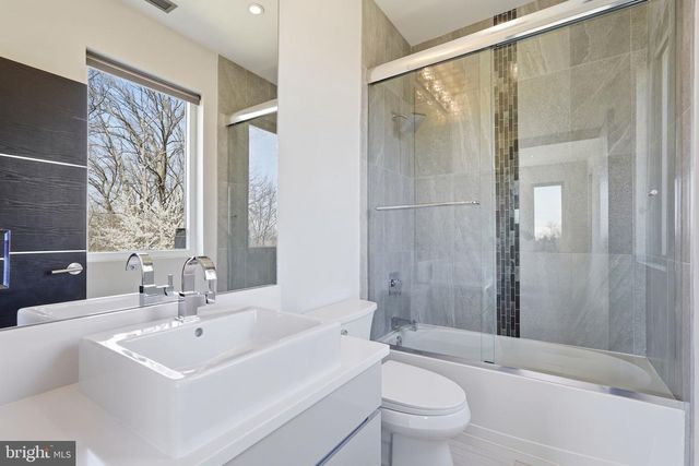 6600 RESERVES HILL CT, Annandale, VA 22003