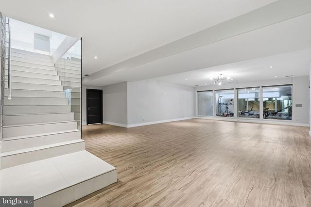 6600 RESERVES HILL CT, Annandale, VA 22003