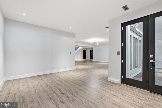 6600 RESERVES HILL CT, Annandale, VA 22003