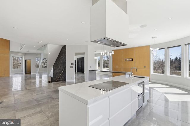 6600 RESERVES HILL CT, Annandale, VA 22003