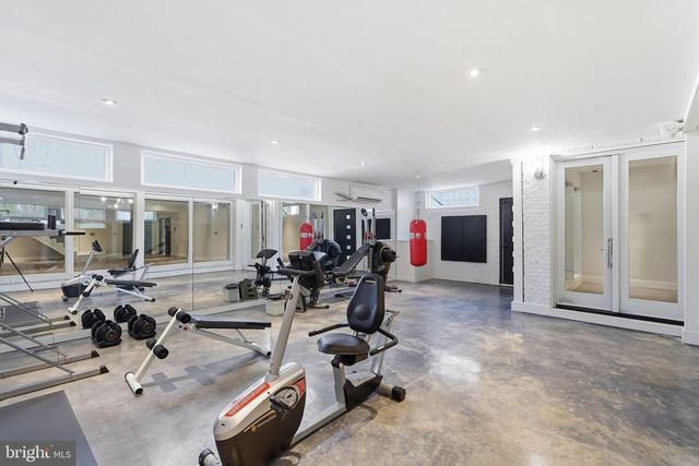 6600 RESERVES HILL CT, Annandale, VA 22003