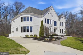 6600 RESERVES HILL CT, Annandale, VA 22003