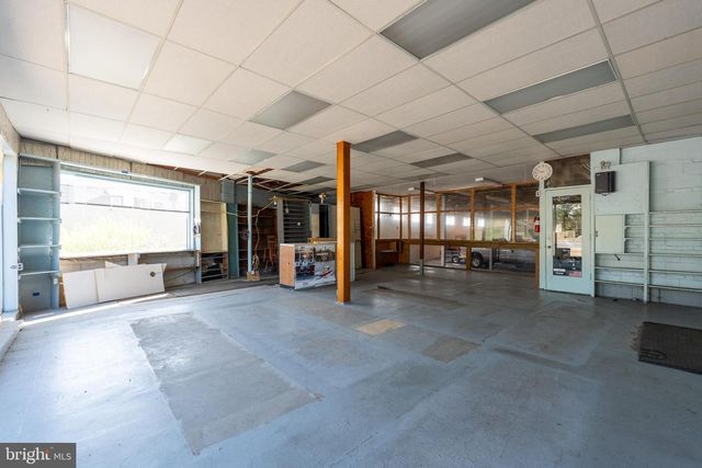 1900 KIRKWOOD HWY, Wilmington, DE 19805