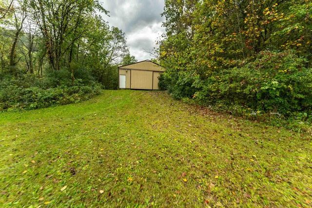 E11695 Chadwick Hollow Road, Viola, WI 54664