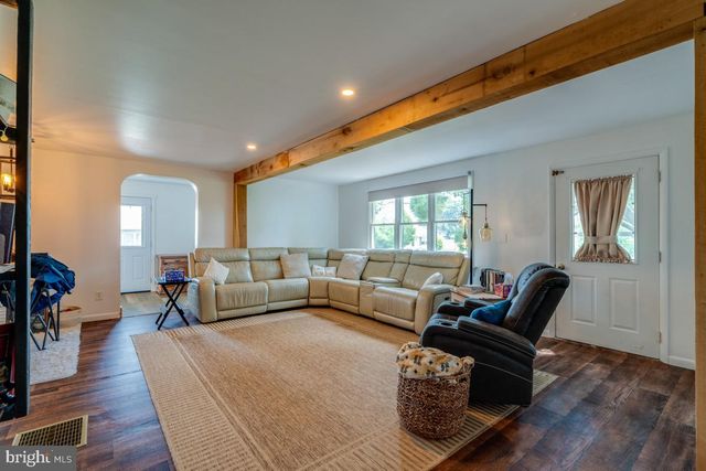 48 HATVILLE RD, Gordonville, PA 17529