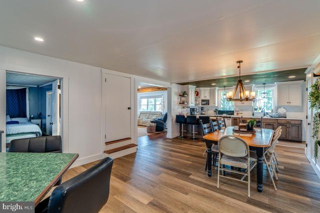 48 HATVILLE RD, Gordonville, PA 17529