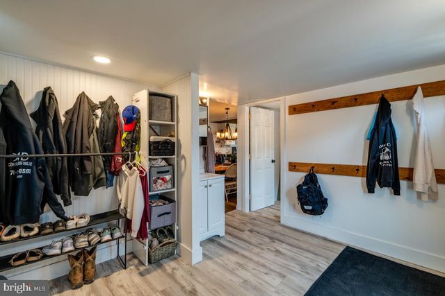 48 HATVILLE RD, Gordonville, PA 17529