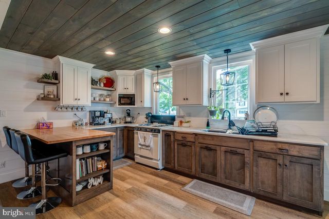 48 HATVILLE RD, Gordonville, PA 17529