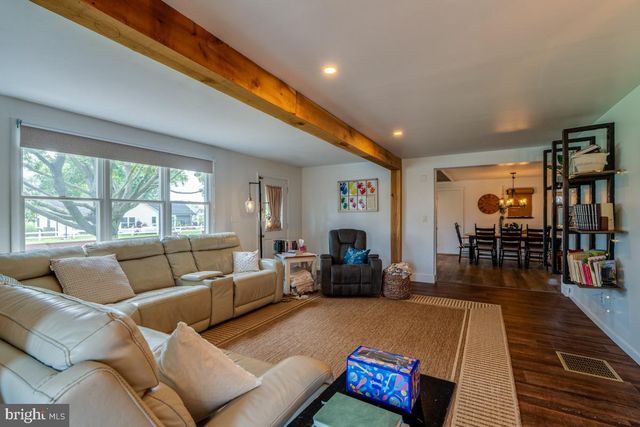 48 HATVILLE RD, Gordonville, PA 17529