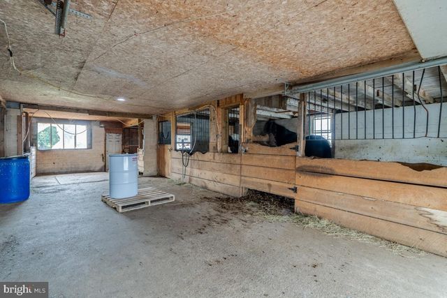 48 HATVILLE RD, Gordonville, PA 17529