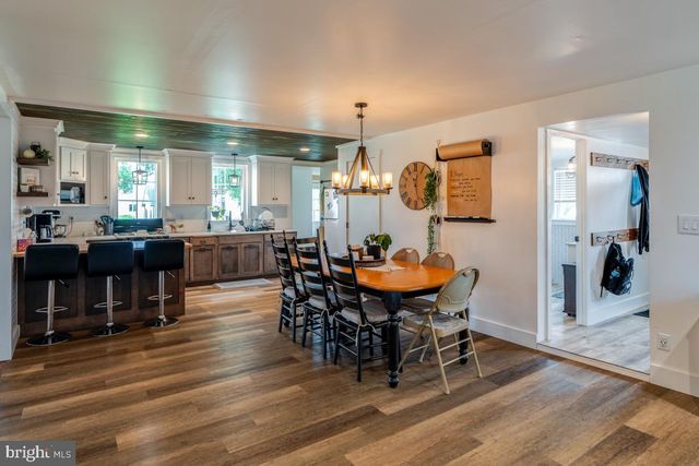 48 HATVILLE RD, Gordonville, PA 17529