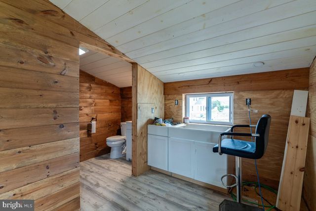 48 HATVILLE RD, Gordonville, PA 17529