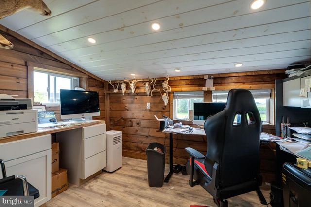 48 HATVILLE RD, Gordonville, PA 17529