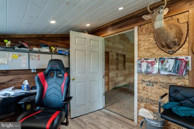 48 HATVILLE RD, Gordonville, PA 17529