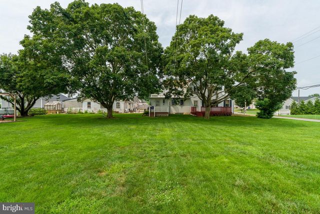 48 HATVILLE RD, Gordonville, PA 17529