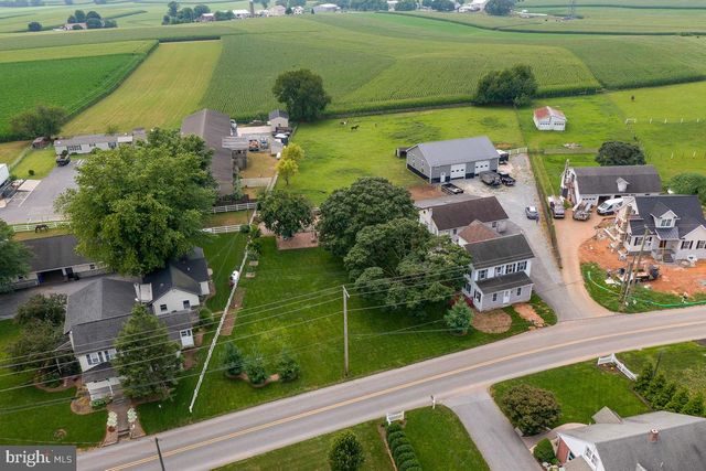 48 HATVILLE RD, Gordonville, PA 17529