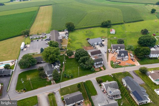 48 HATVILLE RD, Gordonville, PA 17529