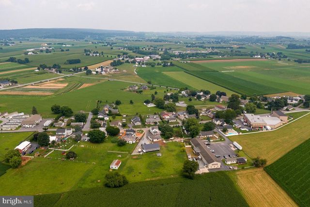 48 HATVILLE RD, Gordonville, PA 17529