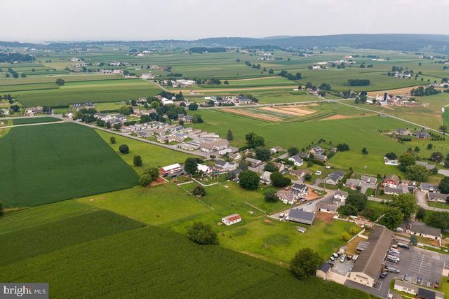 48 HATVILLE RD, Gordonville, PA 17529