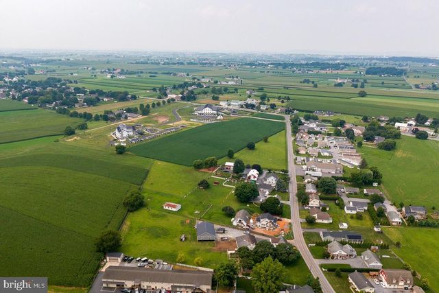 48 HATVILLE RD, Gordonville, PA 17529