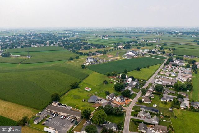 48 HATVILLE RD, Gordonville, PA 17529