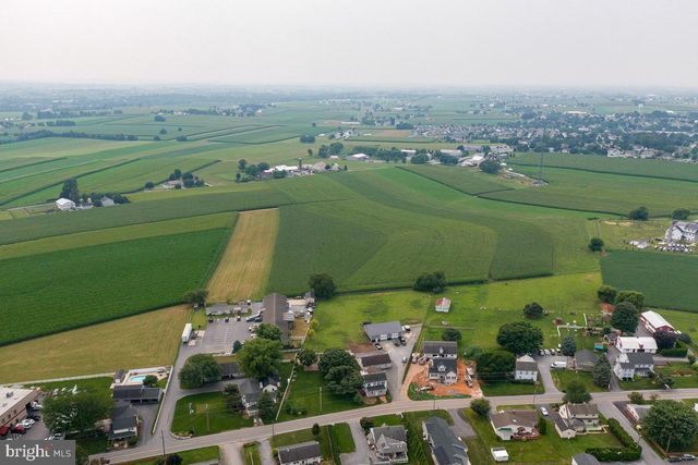 48 HATVILLE RD, Gordonville, PA 17529