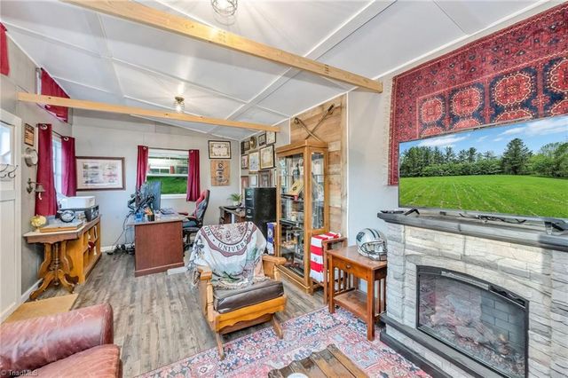 931,935 Don Bare Road, Jefferson, NC 28640