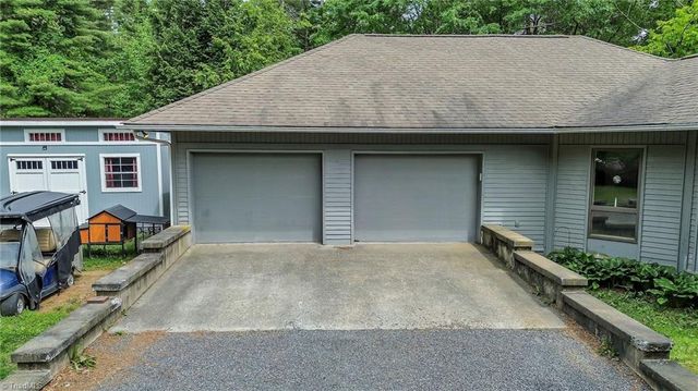 931,935 Don Bare Road, Jefferson, NC 28640