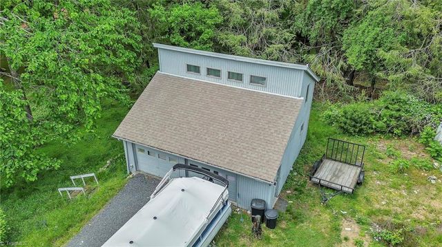 931,935 Don Bare Road, Jefferson, NC 28640