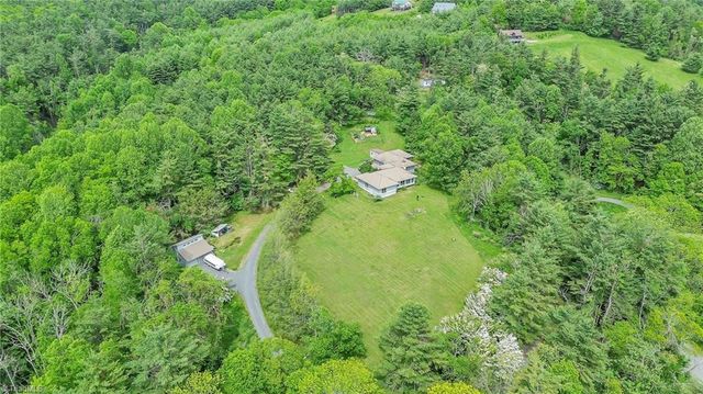 931,935 Don Bare Road, Jefferson, NC 28640