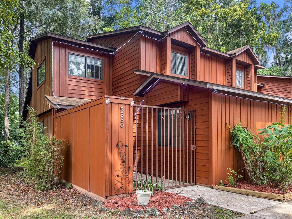 5530 SW 8TH PLACE, Gainesville, FL 32607