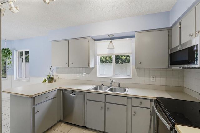 15 WASSERMAN DRIVE, Palm Coast, FL 32164
