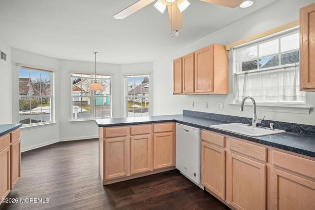 3349 Deep River Lane, Toms River, NJ 08755