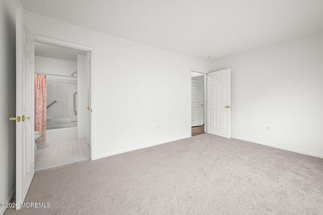 3349 Deep River Lane, Toms River, NJ 08755