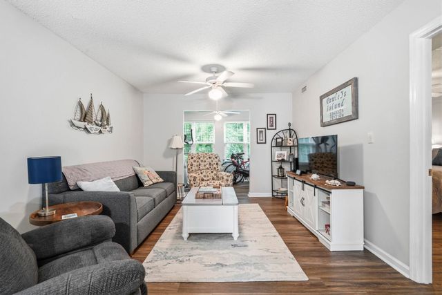 128 Egret Run Ln Unit 423, Pawleys Island, SC 29585