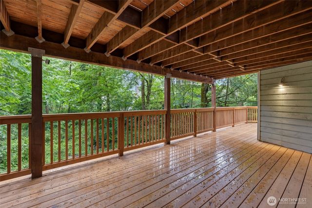23006 35th Avenue W, Brier, WA 98036